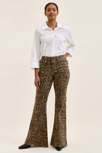 Load image into Gallery viewer, Judy Blue Jaqueline Leopard Flare Jeans
