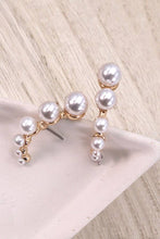 Load image into Gallery viewer, PEARL CARTILAGE  EARRINGS

