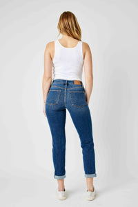 Judy Blue Plus Mid-Rise Crop