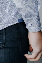 Load image into Gallery viewer, Reid Floral Untuckable Slim Fit Dress Shirt
