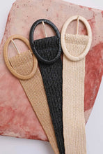 Load image into Gallery viewer, Raffia Oval Buckle Belt
