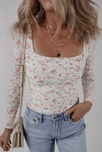 Load image into Gallery viewer, Floral Long Sleeve Top
