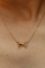 Load image into Gallery viewer, BOW NECKLACE
