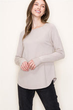 Load image into Gallery viewer, Basic Boat Neck Sweater
