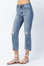 Load image into Gallery viewer, Judy Blue Chew Hem Bootcut Capri Plus
