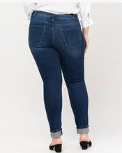 Load image into Gallery viewer, Vervet Skinny Jeans
